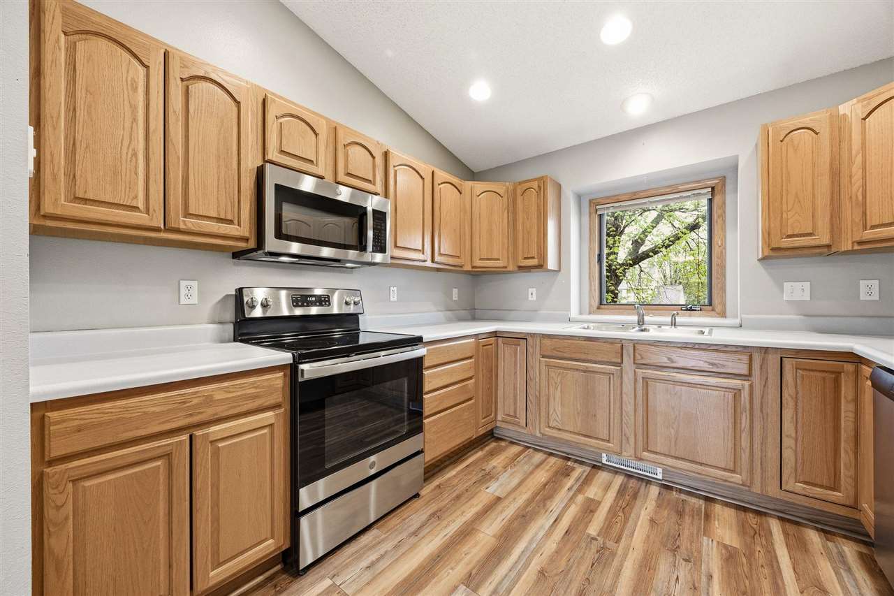 660 Molly Drive North Liberty IA 52317