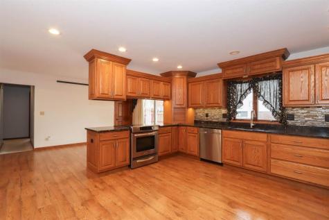 201 N Chestnut Winfield IA 52659