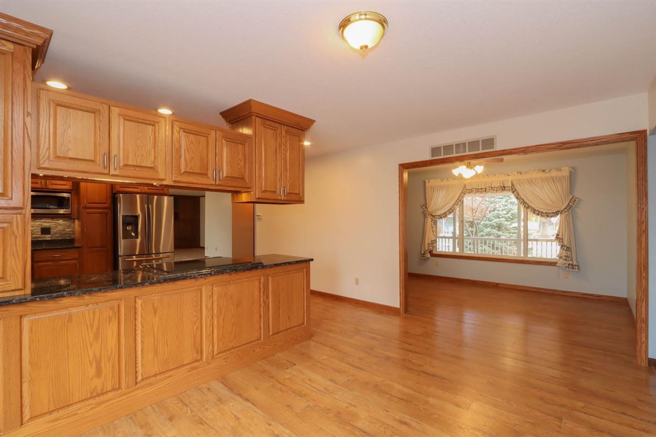 201 N Chestnut Winfield IA 52659