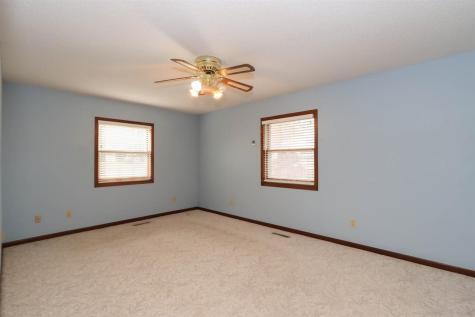 201 N Chestnut Winfield IA 52659