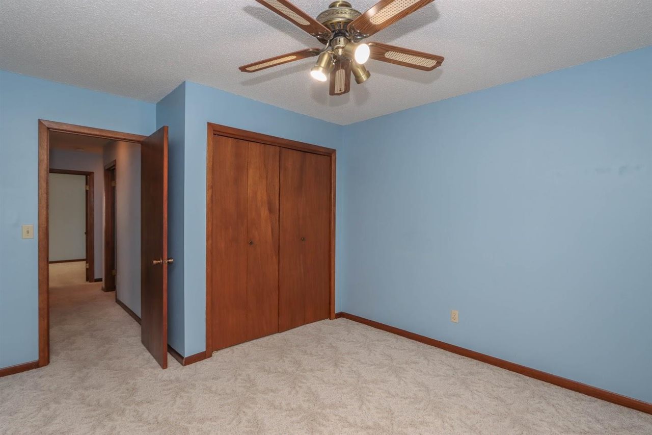 201 N Chestnut Winfield IA 52659