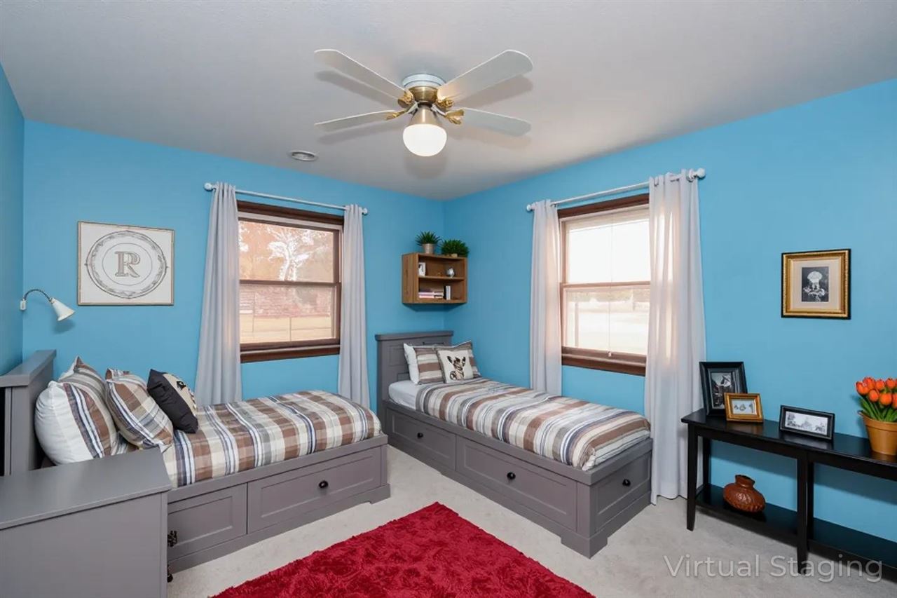 201 N Chestnut Winfield IA 52659