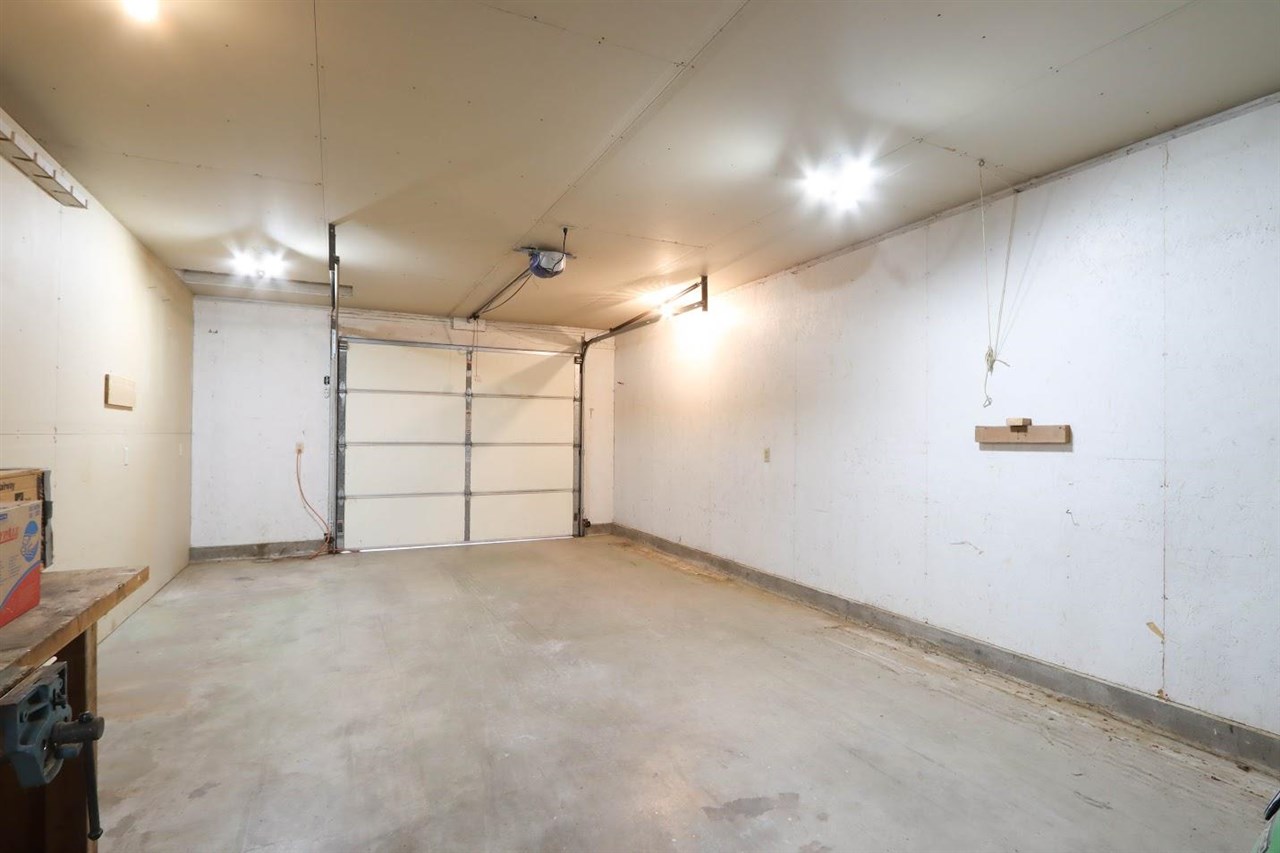 201 N Chestnut Winfield IA 52659