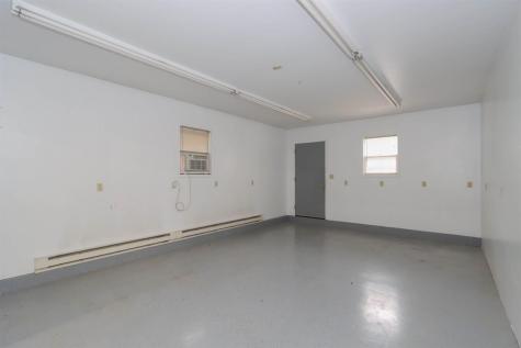 201 N Chestnut Winfield IA 52659