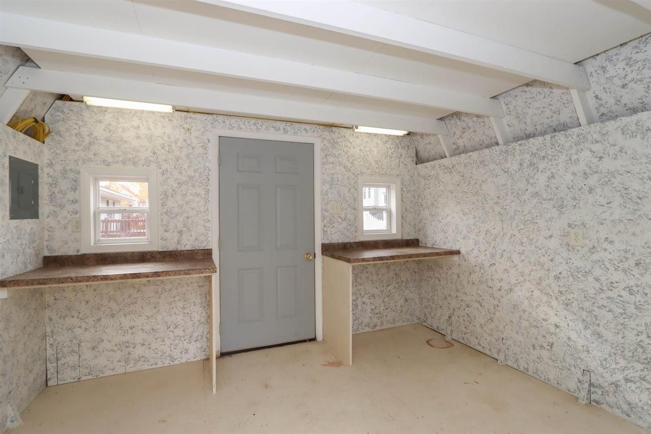 201 N Chestnut Winfield IA 52659