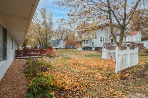 201 N Chestnut Winfield IA 52659