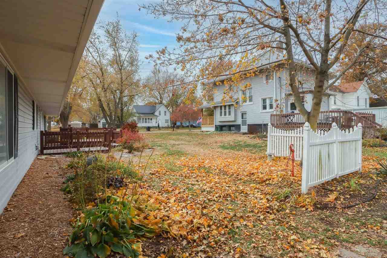 201 N Chestnut Winfield IA 52659