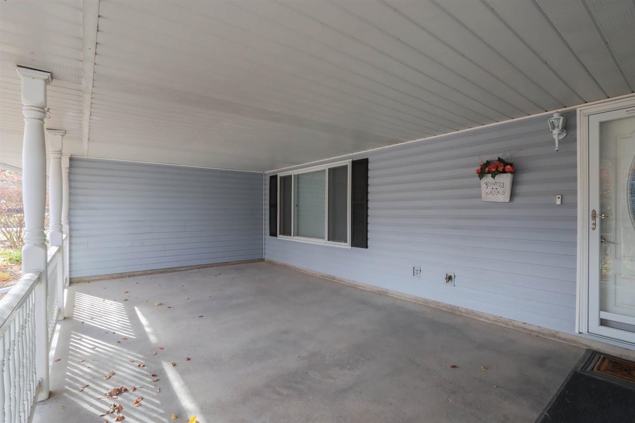 201 N Chestnut Winfield IA 52659