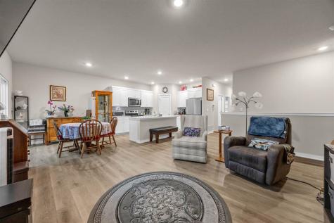 613 Maddie Lane Tiffin IA 52340