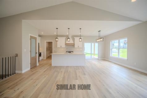 1509 Legend Drive Tiffin IA 52340