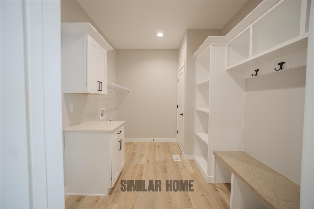 1509 Legend Drive Tiffin IA 52340