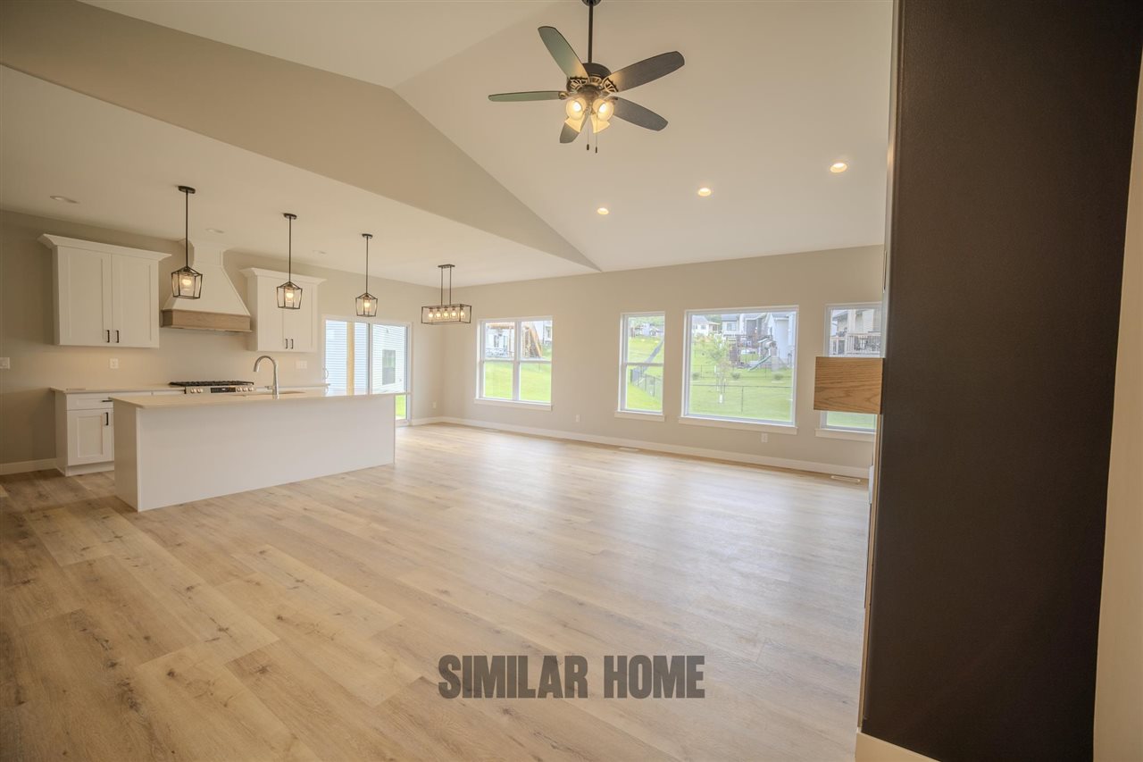 1509 Legend Drive Tiffin IA 52340