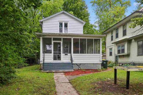 528 S Governor Iowa City IA 52240-5623