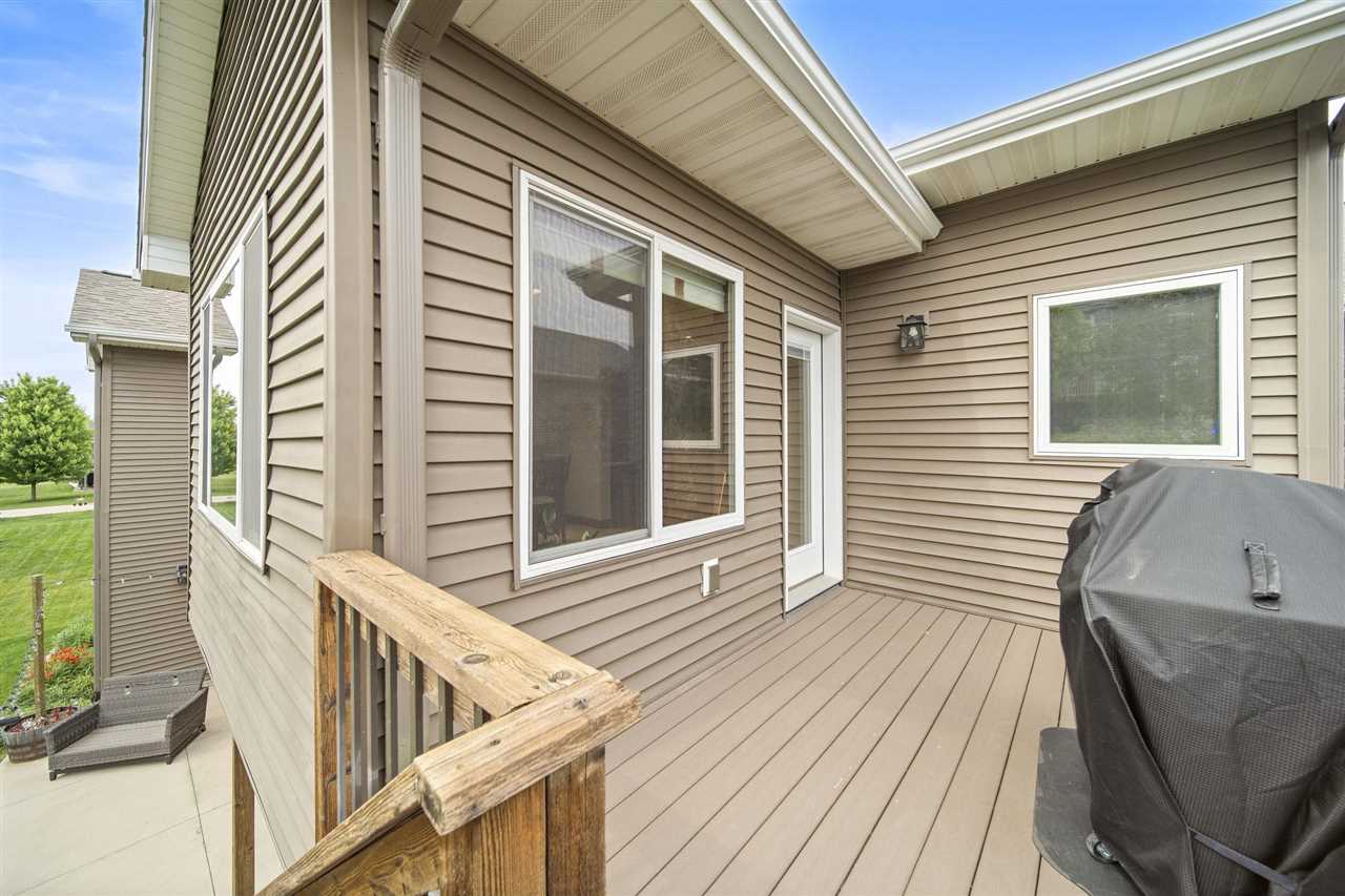 617 Majestic Oak Ridge Solon IA 52333