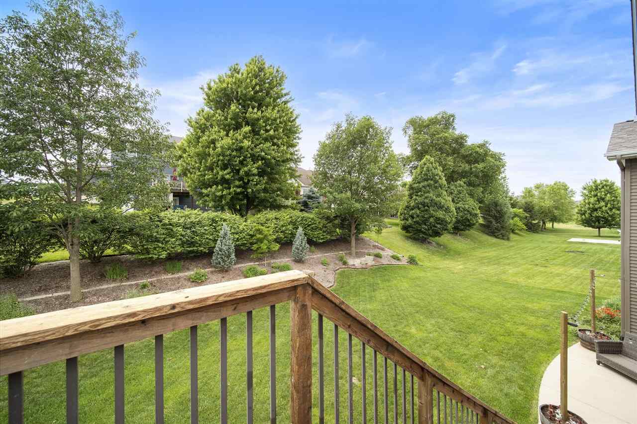 617 Majestic Oak Ridge Solon IA 52333