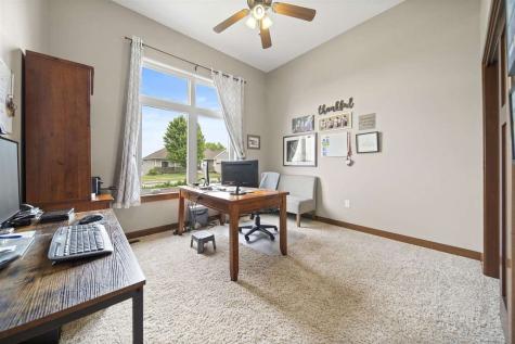 617 Majestic Oak Ridge Solon IA 52333