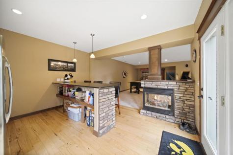 617 Majestic Oak Ridge Solon IA 52333