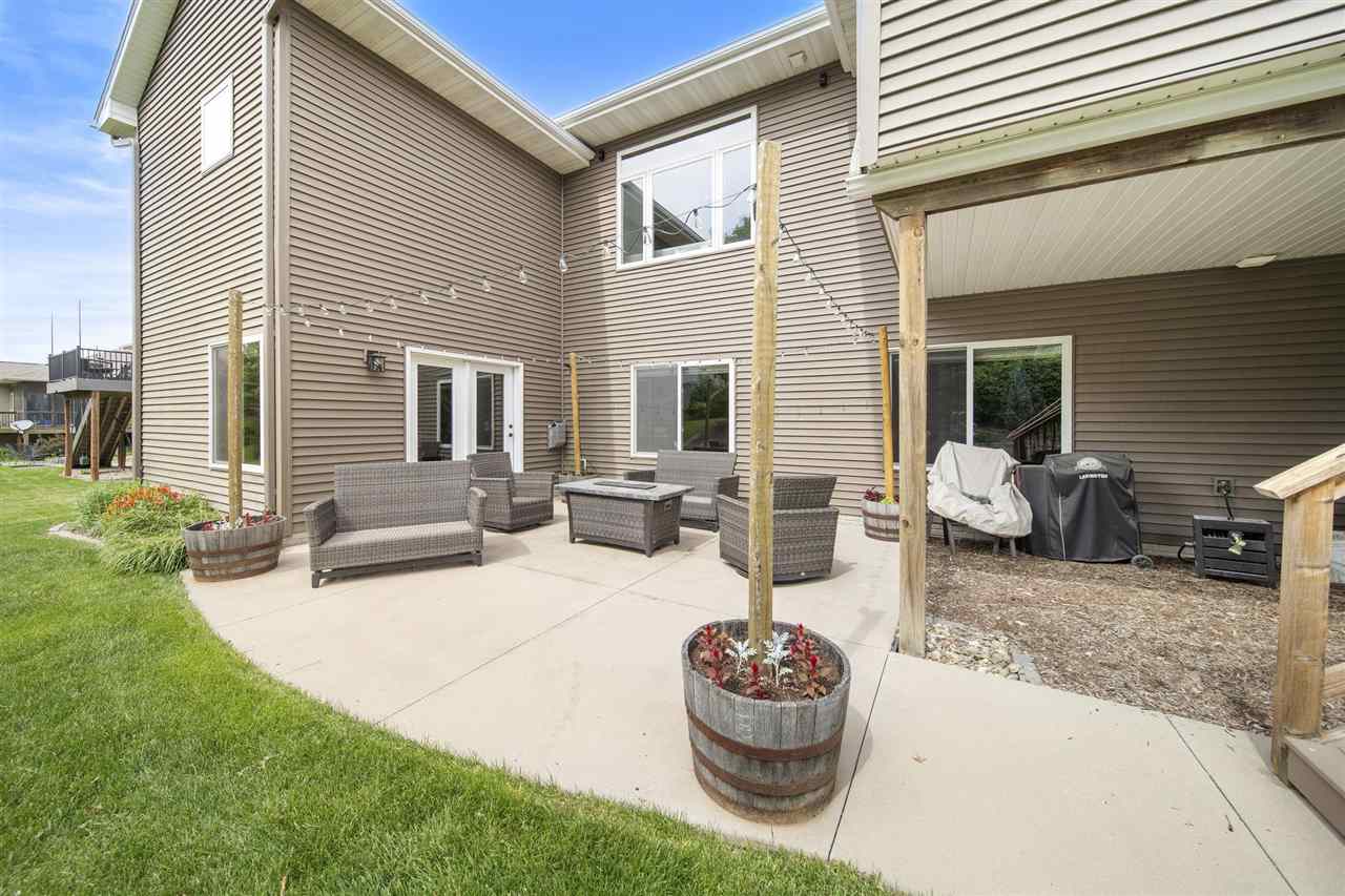 617 Majestic Oak Ridge Solon IA 52333