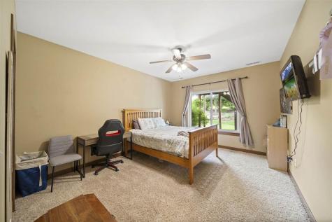 617 Majestic Oak Ridge Solon IA 52333