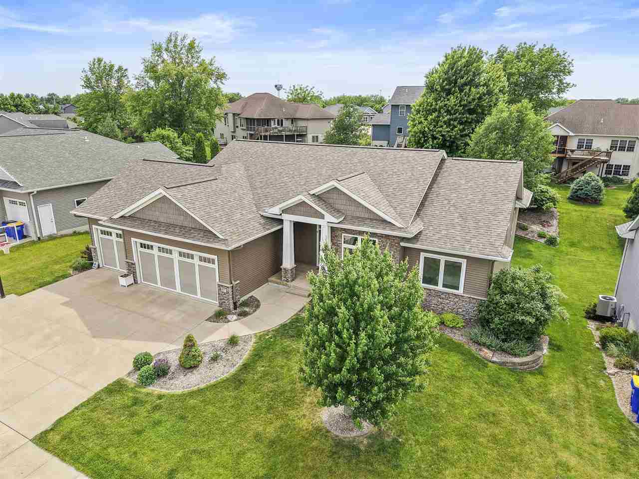 617 Majestic Oak Ridge Solon IA 52333