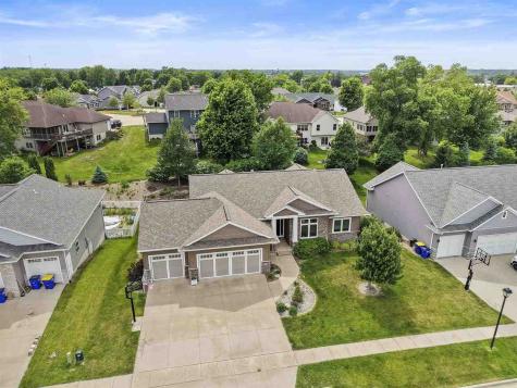 617 Majestic Oak Ridge Solon IA 52333