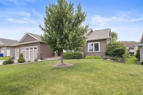 617 Majestic Oak Ridge Solon IA 52333