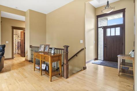 617 Majestic Oak Ridge Solon IA 52333