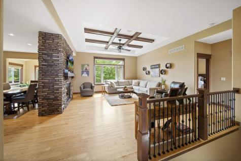 617 Majestic Oak Ridge Solon IA 52333