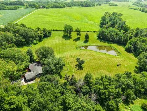 4823 NE Rapid Creek Road Iowa City IA 52240