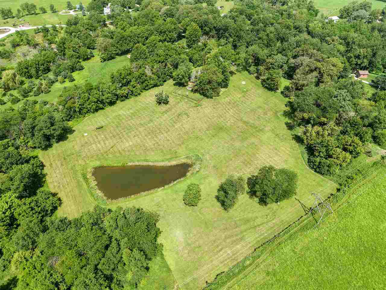 4823 NE Rapid Creek Road Iowa City IA 52240