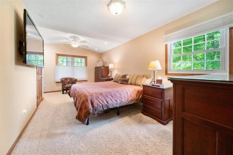 4823 NE Rapid Creek Road Iowa City IA 52240