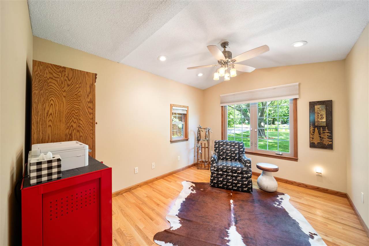 4823 NE Rapid Creek Road Iowa City IA 52240