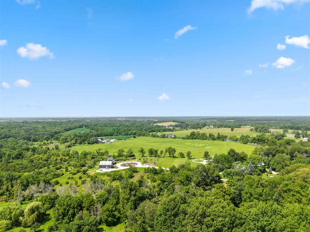 4823 NE Rapid Creek Road Iowa City IA 52240