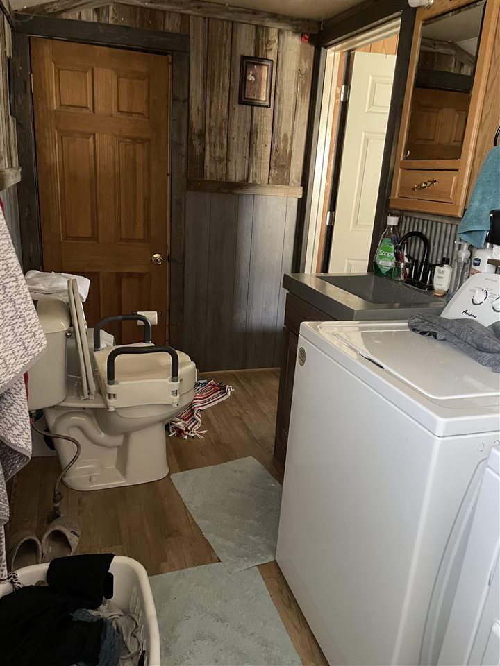 302 Long Avenue Lost Nation IA 52254