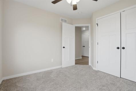 921 S 12th Avenue Washington IA 52353