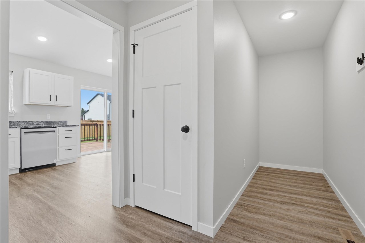 921 S 12th Avenue Washington IA 52353