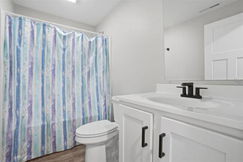 921 S 12th Avenue Washington IA 52353