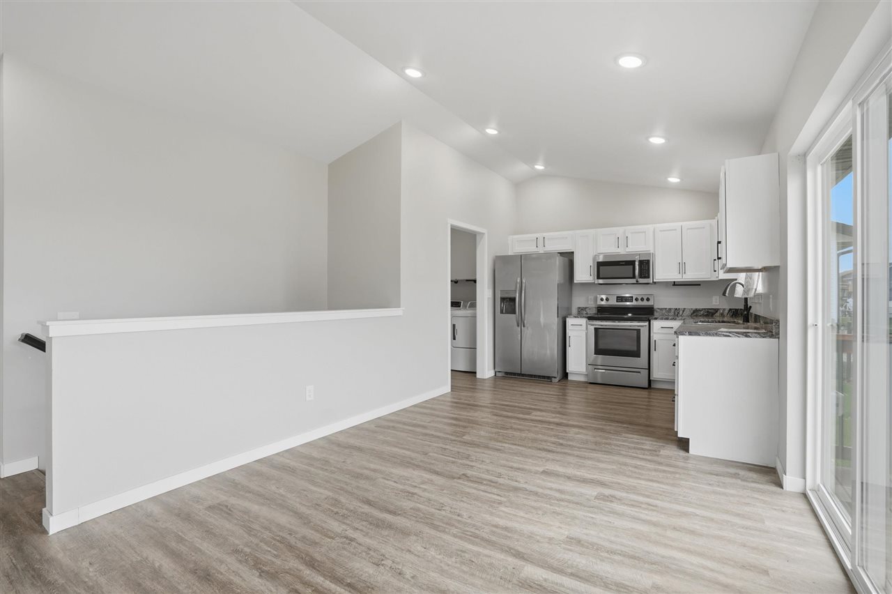921 S 12th Avenue Washington IA 52353