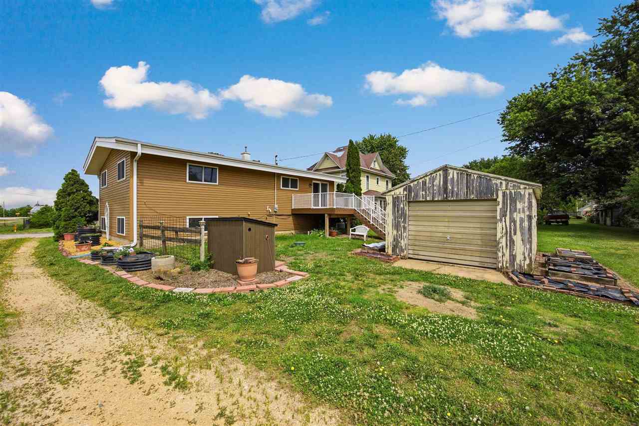 100 Rohrback Morley IA 52312