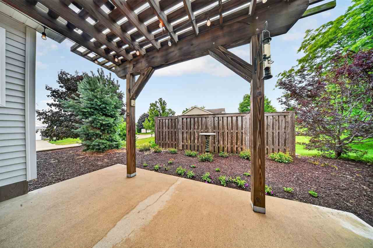 7 Phyliss Place Iowa City IA 52245