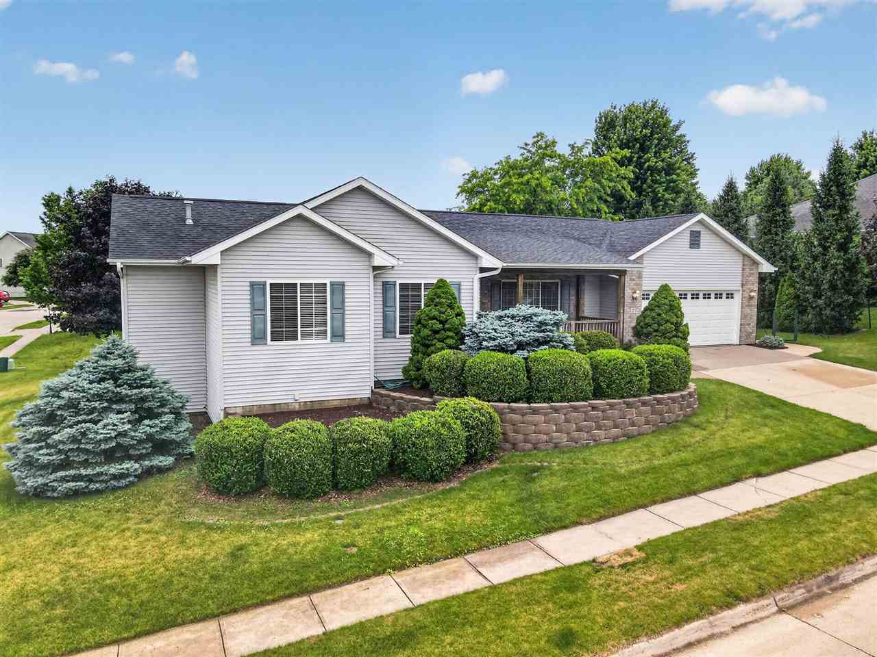 7 Phyliss Place Iowa City IA 52245