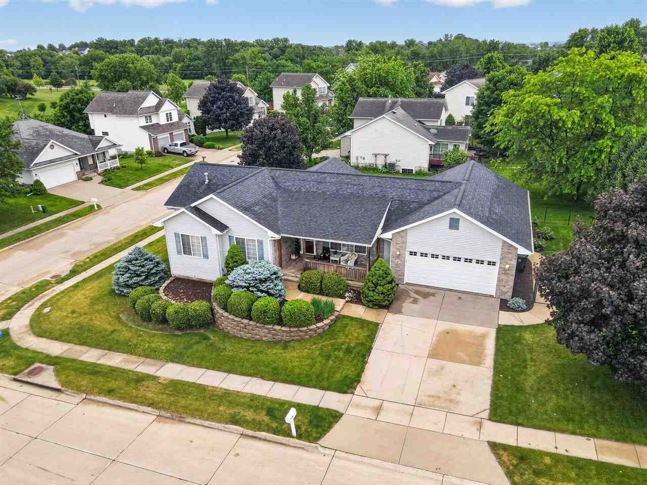 7 Phyliss Place Iowa City IA 52245
