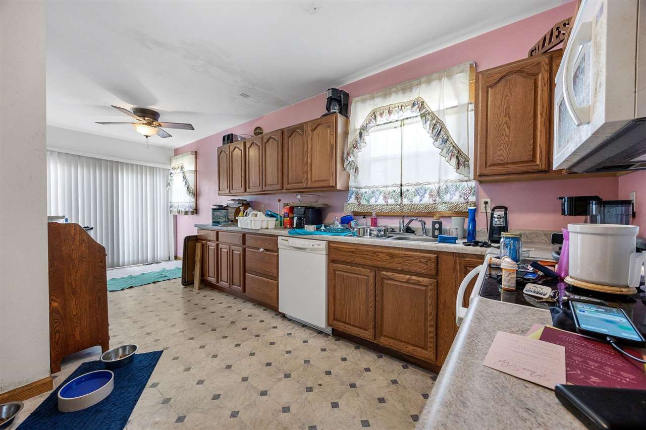 1722 Ellis Boulevard NW Cedar Rapids IA 52405