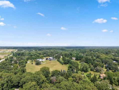 20 NE Eastview Place Iowa City IA 52240