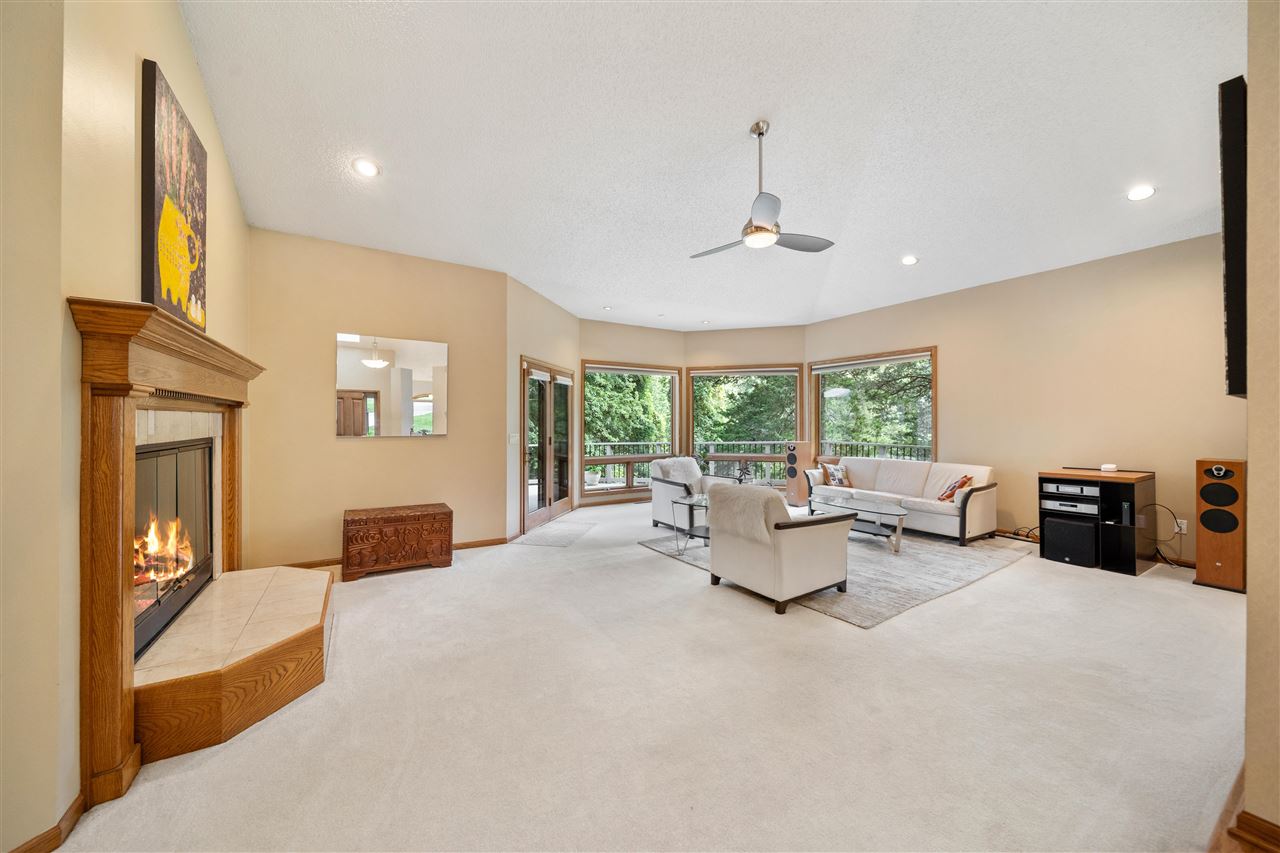 20 NE Eastview Place Iowa City IA 52240