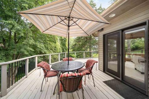 20 NE Eastview Place Iowa City IA 52240