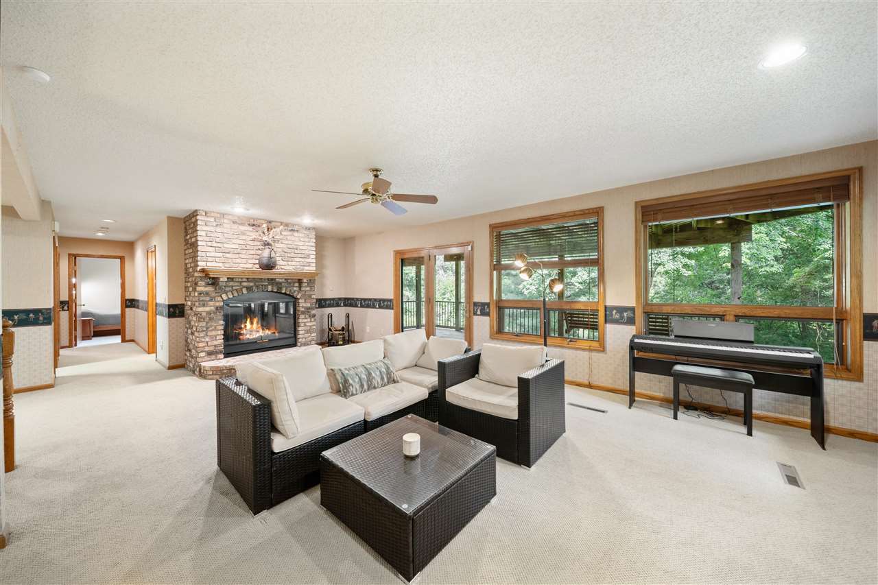 20 NE Eastview Place Iowa City IA 52240