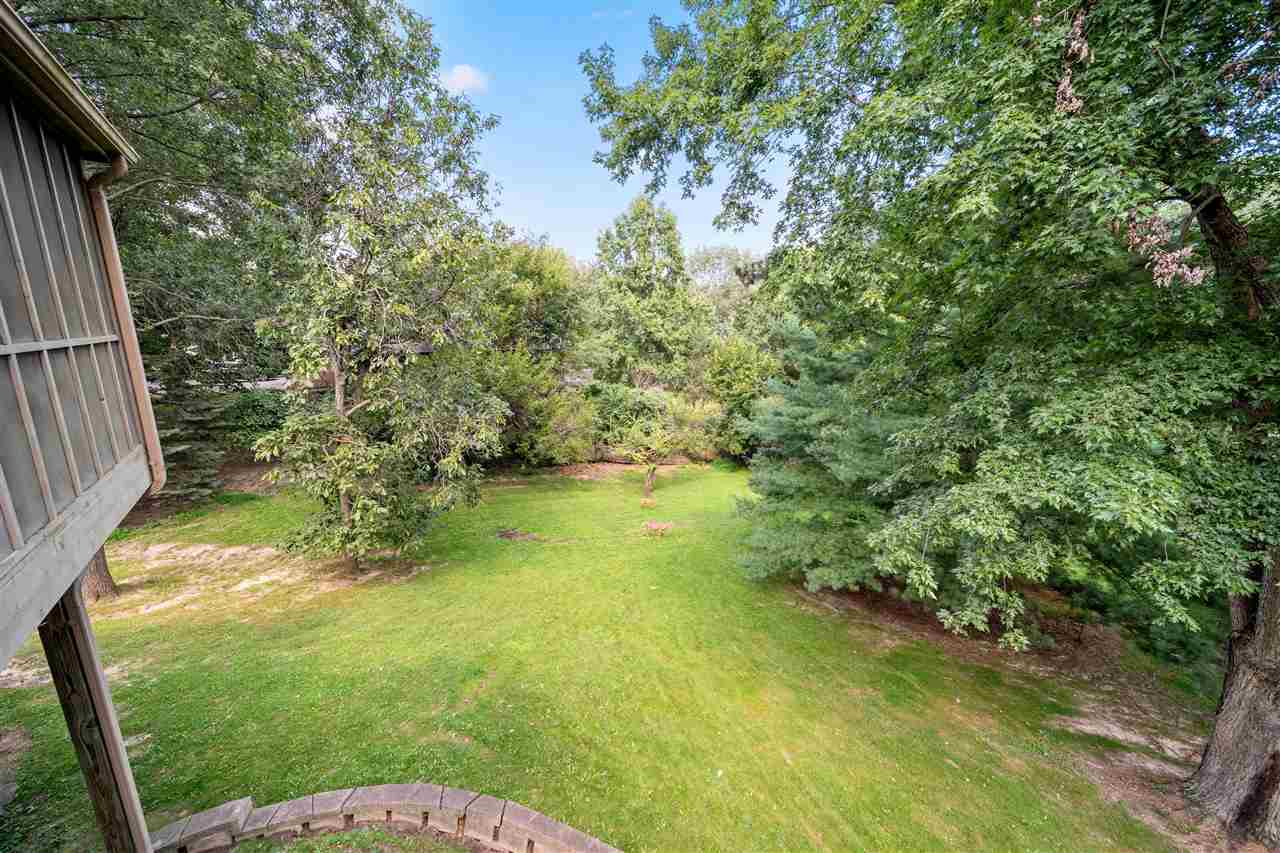 20 NE Eastview Place Iowa City IA 52240