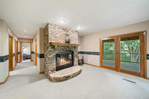 20 NE Eastview Place Iowa City IA 52240