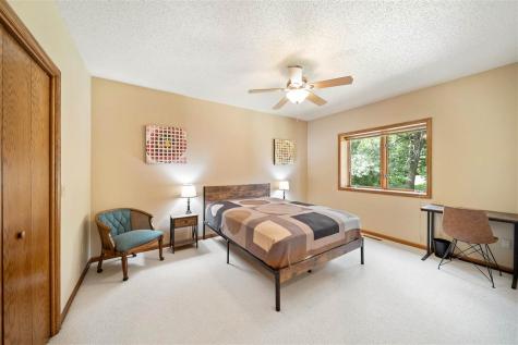20 NE Eastview Place Iowa City IA 52240